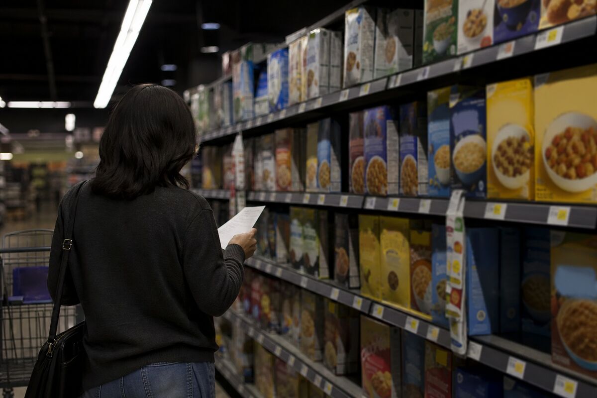 Instacart Shares Rise on Report of Potential Sale